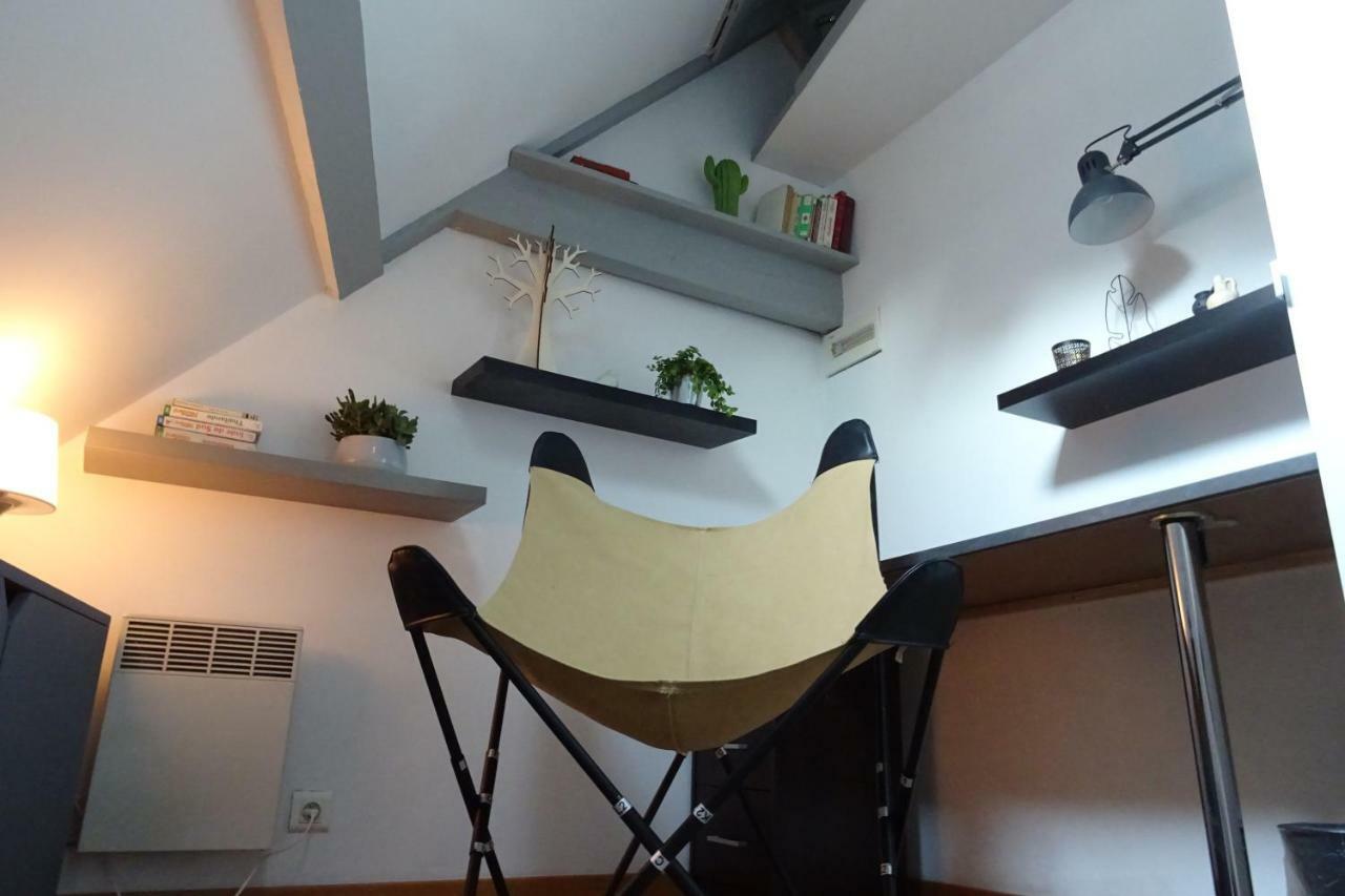 Single Attic Room Private Bathroom